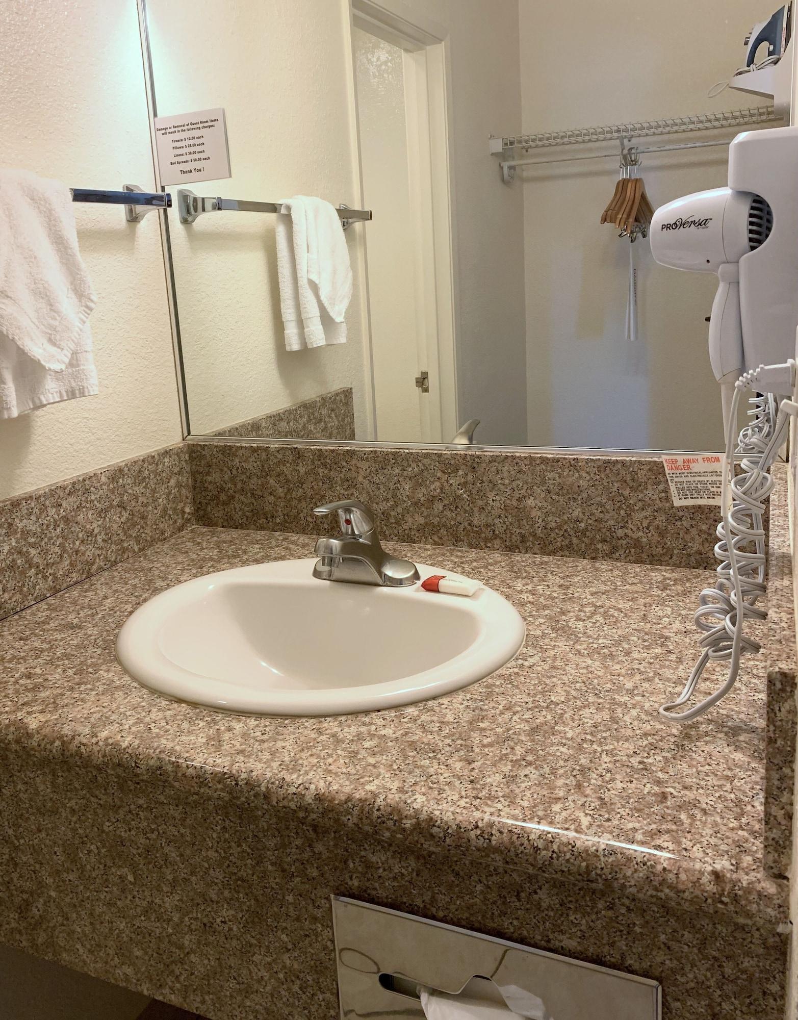 Super 8 By Wyndham Las Vegas North Strip/Fremont St. Area Esterno foto